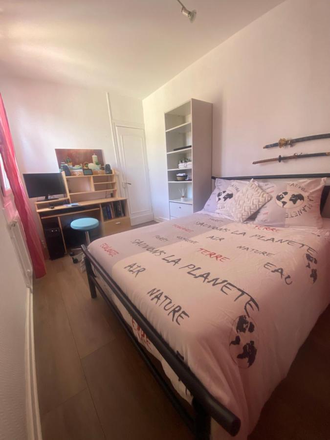Salle Calme Libourne Buitenkant foto